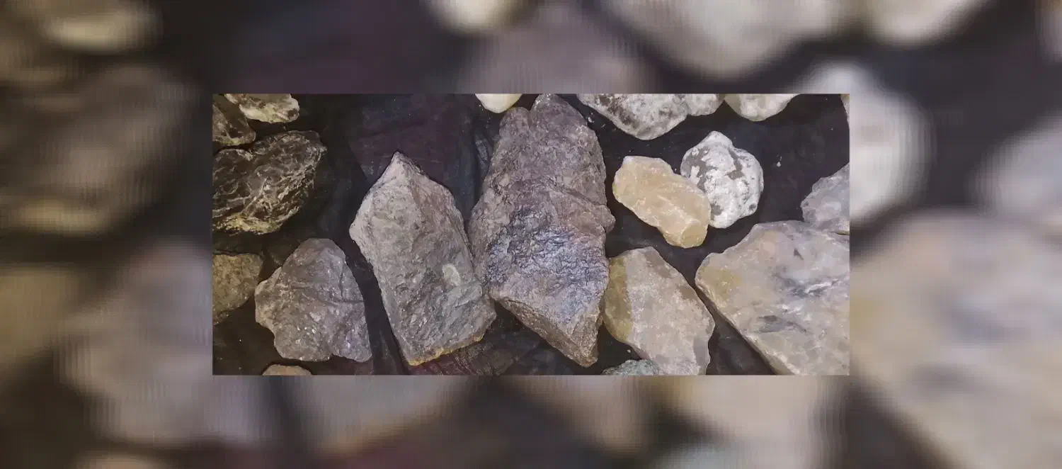 انواع و اقسام سنگ‌های قیمتی هر نوع سنگی که بخوای|عمده‌فروشی|سربیشه, |دیوار