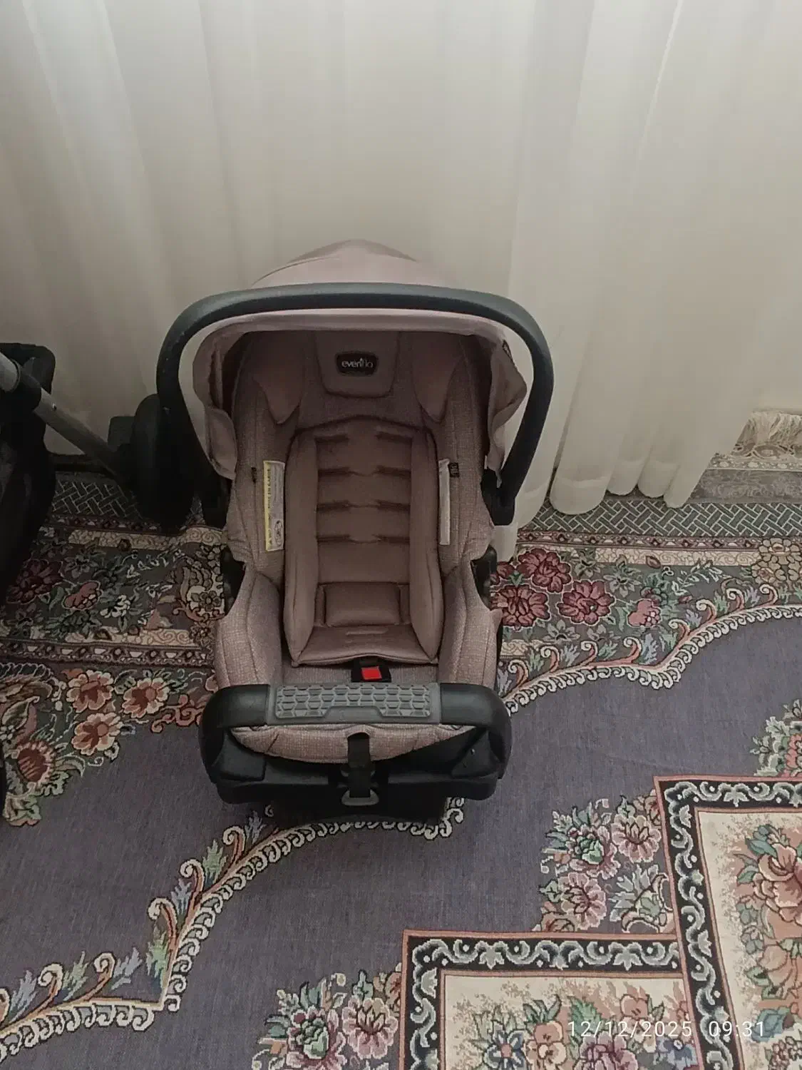 کالسکه و کریر و صندلی ماشین مارک evenflo|کالسکه و لوازم جانبی|شهرکرد, |دیوار