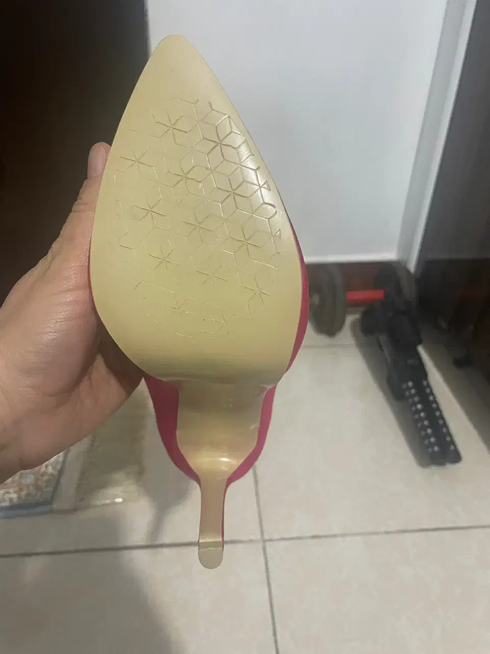 کفش مجلسی|کیف، کفش، کمربند|مرند, |دیوار