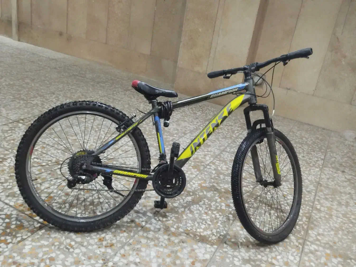 دوچرخه سایز ۲۶ تمیز|دوچرخه، اسکیت، اسکوتر|قدس, شهرک فرزان|دیوار