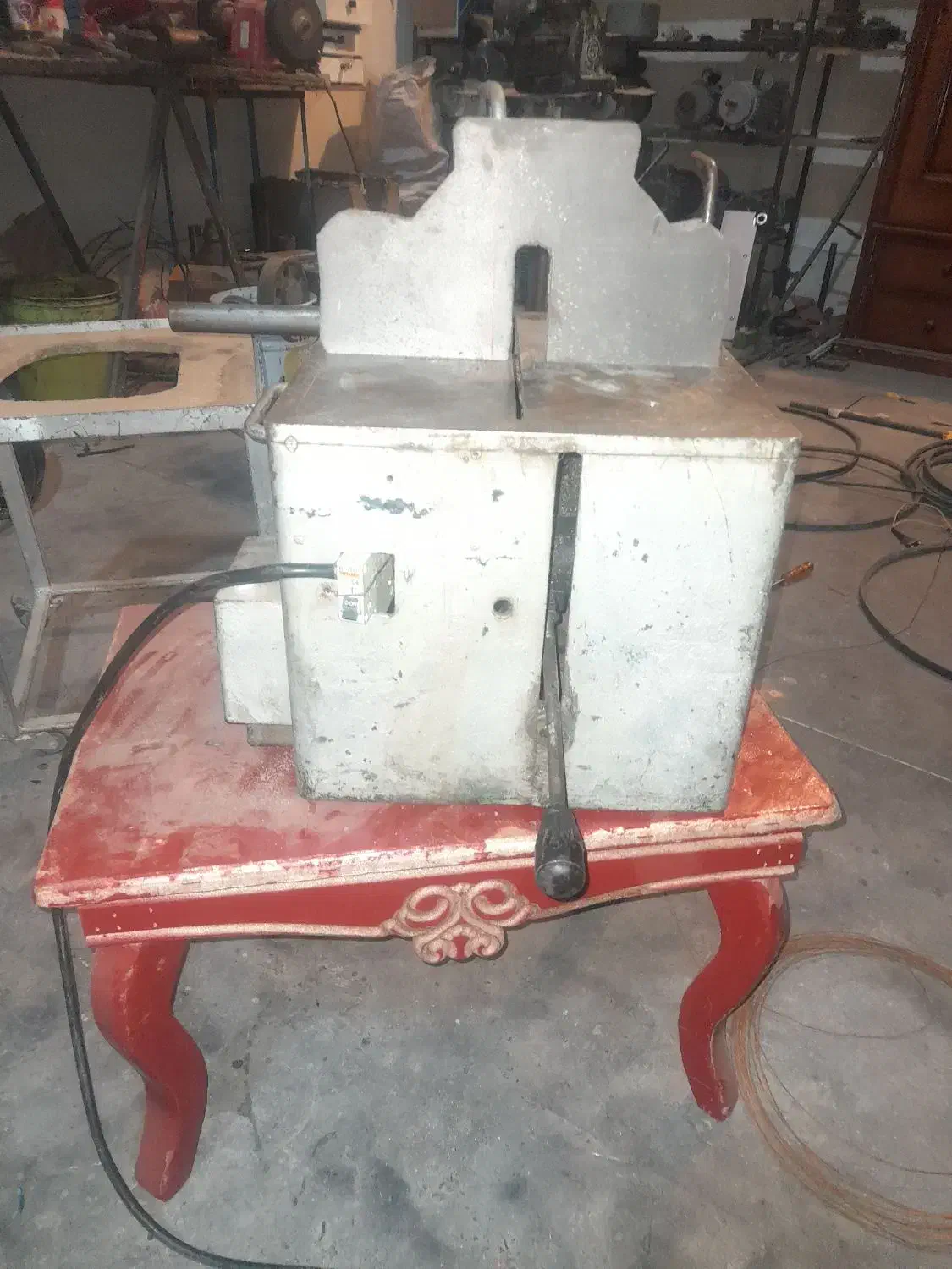 آلمینیوم بر اره فلکه سه کاره پمپ باد|ماشین‌آلات صنعتی|خسروشاه, |دیوار