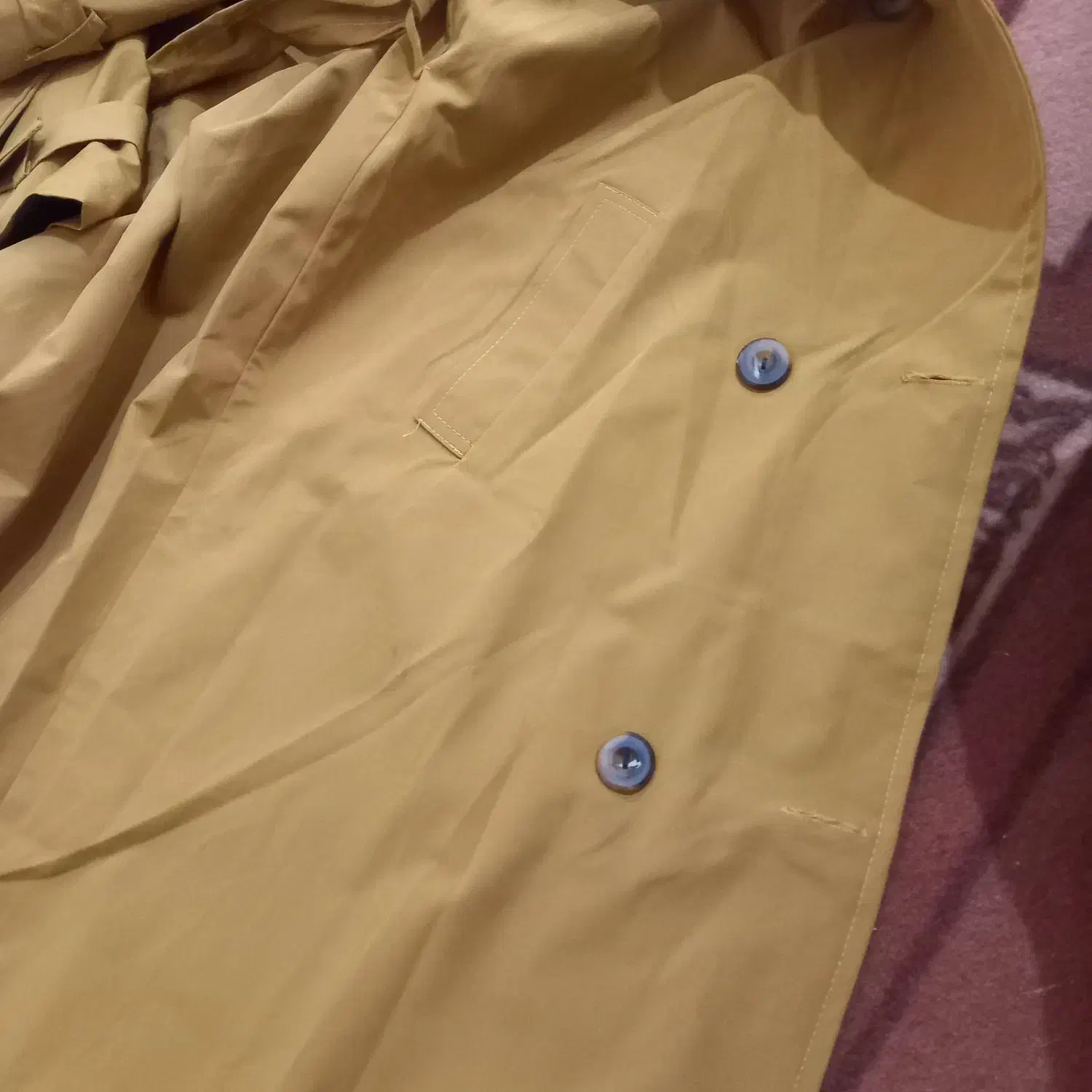 بارانی صبا کاملا نو|لباس|شیروان (خراسان), |دیوار