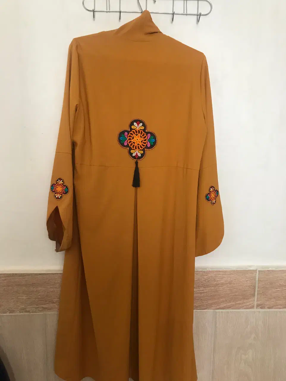 مانتو مجلسی|لباس|گرگان, |دیوار