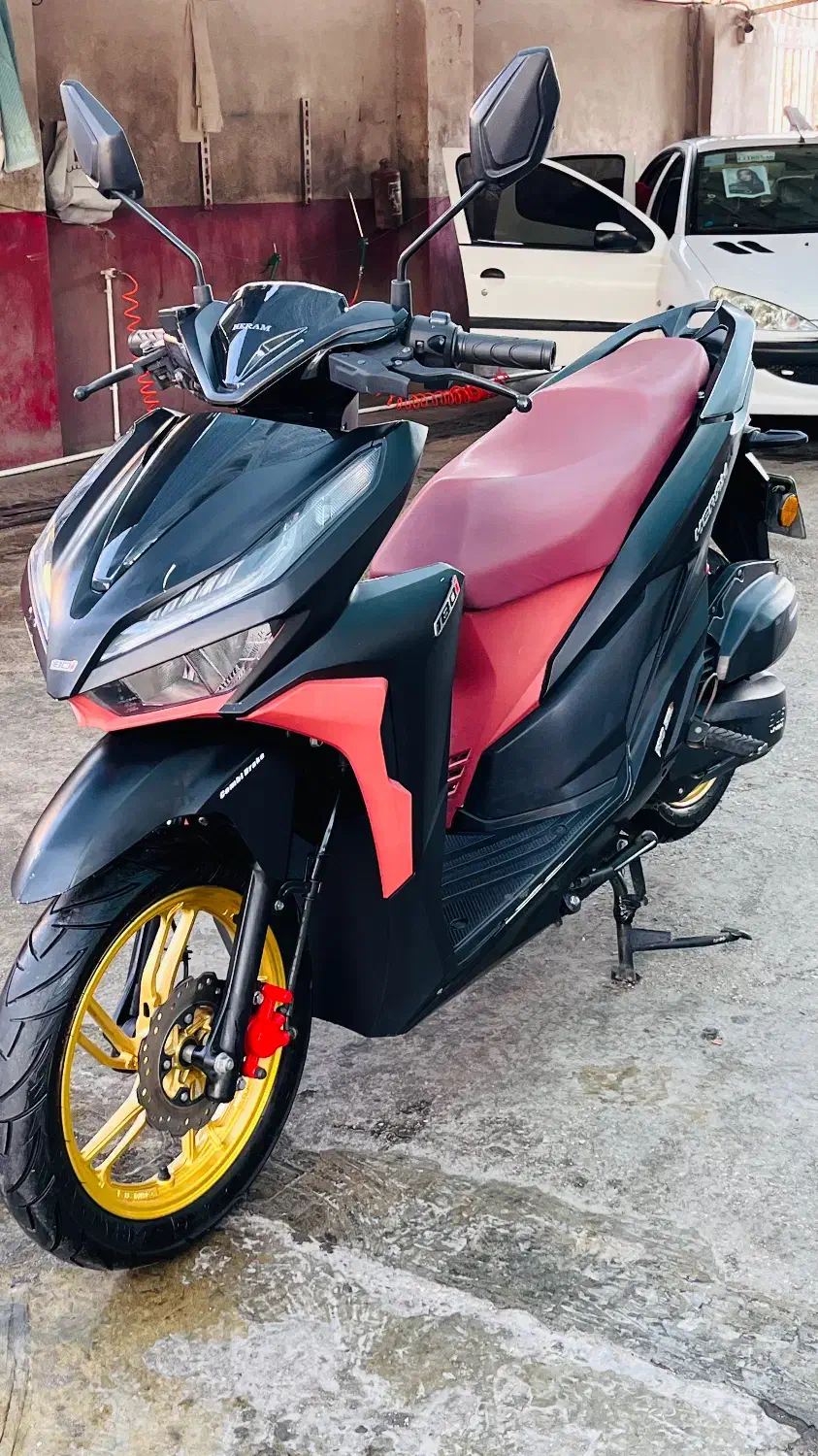 کلیک ۱۸۰ هرم/مشکی|موتورسیکلت|بندرعباس, |دیوار