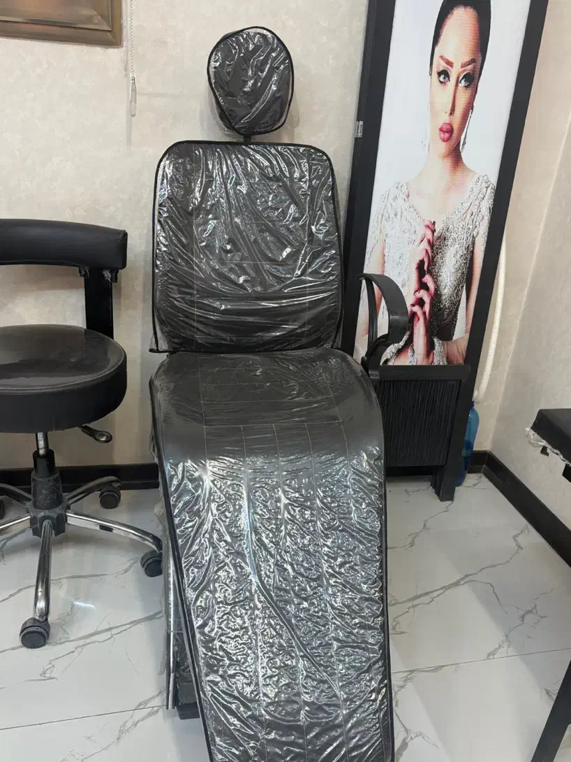 صندلی میکاپ ویا اصلاح در حد نو|آرایشگاه و سالنهای زیبایی|اصفهان, مهدی آباد|دیوار