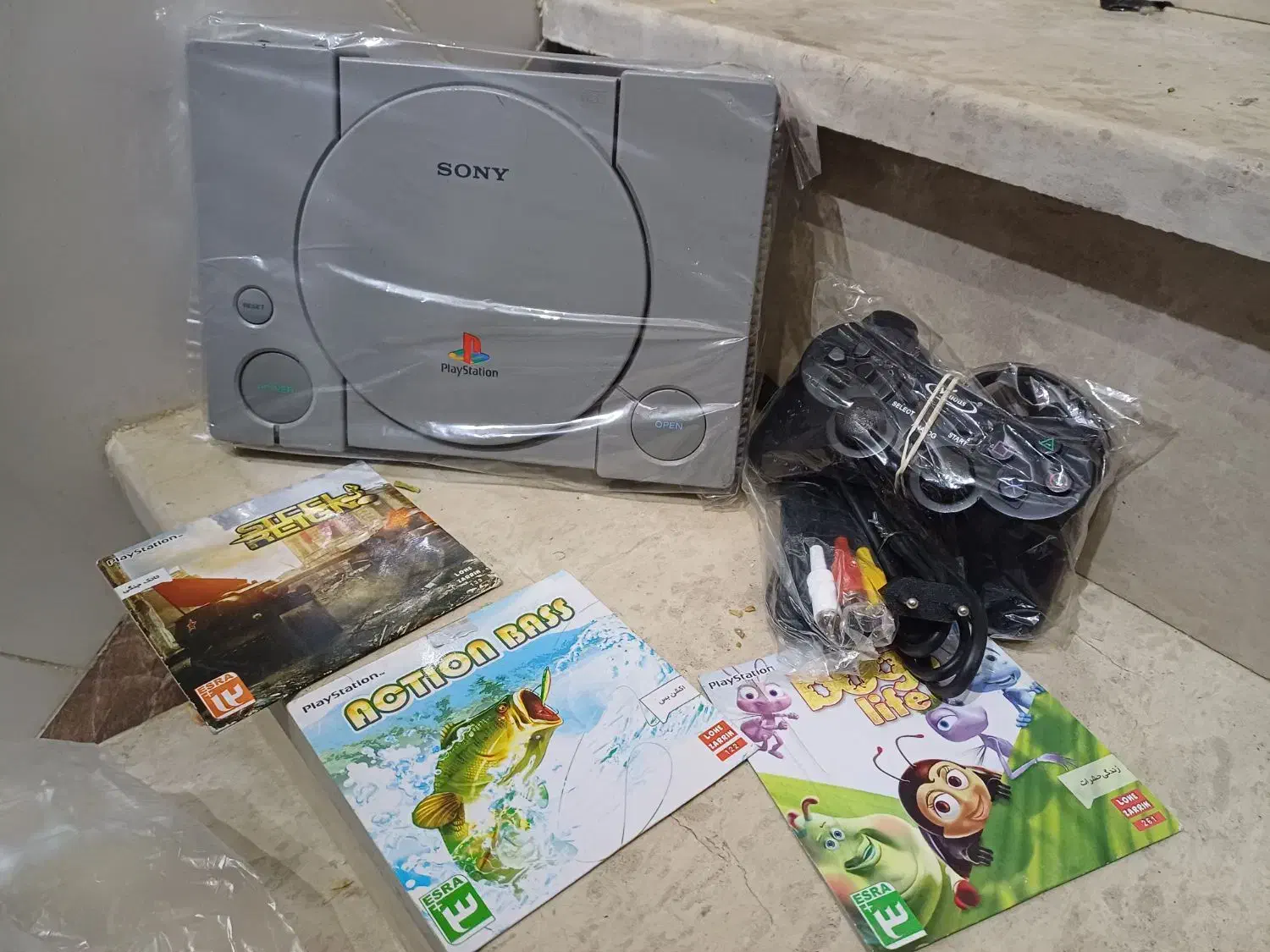 پلی استیشن۱ سونی۱ ps1 درحد نو با لنز قوی|کنسول، بازی ویدئویی و آنلاین|قم, سراجه (۱۵ خرداد)|دیوار