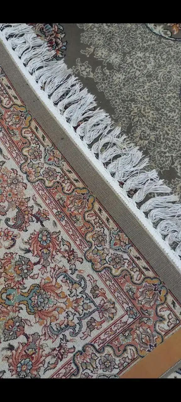 جفت فرش ۹ متری ۷۰۰ شانه درحد نو وسالم|فرش|هشتگرد, هشتگرد قدیم|دیوار