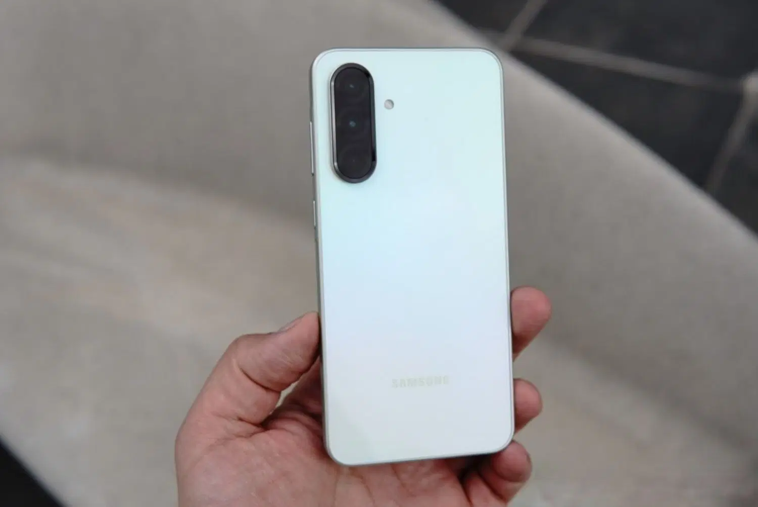 a56 ram 8/256|موبایل|فولادشهر, B2|دیوار