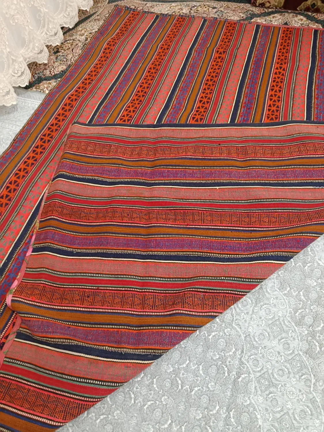 پارس اباد|گلیم، جاجیم، گبه|پارس‌آباد, |دیوار