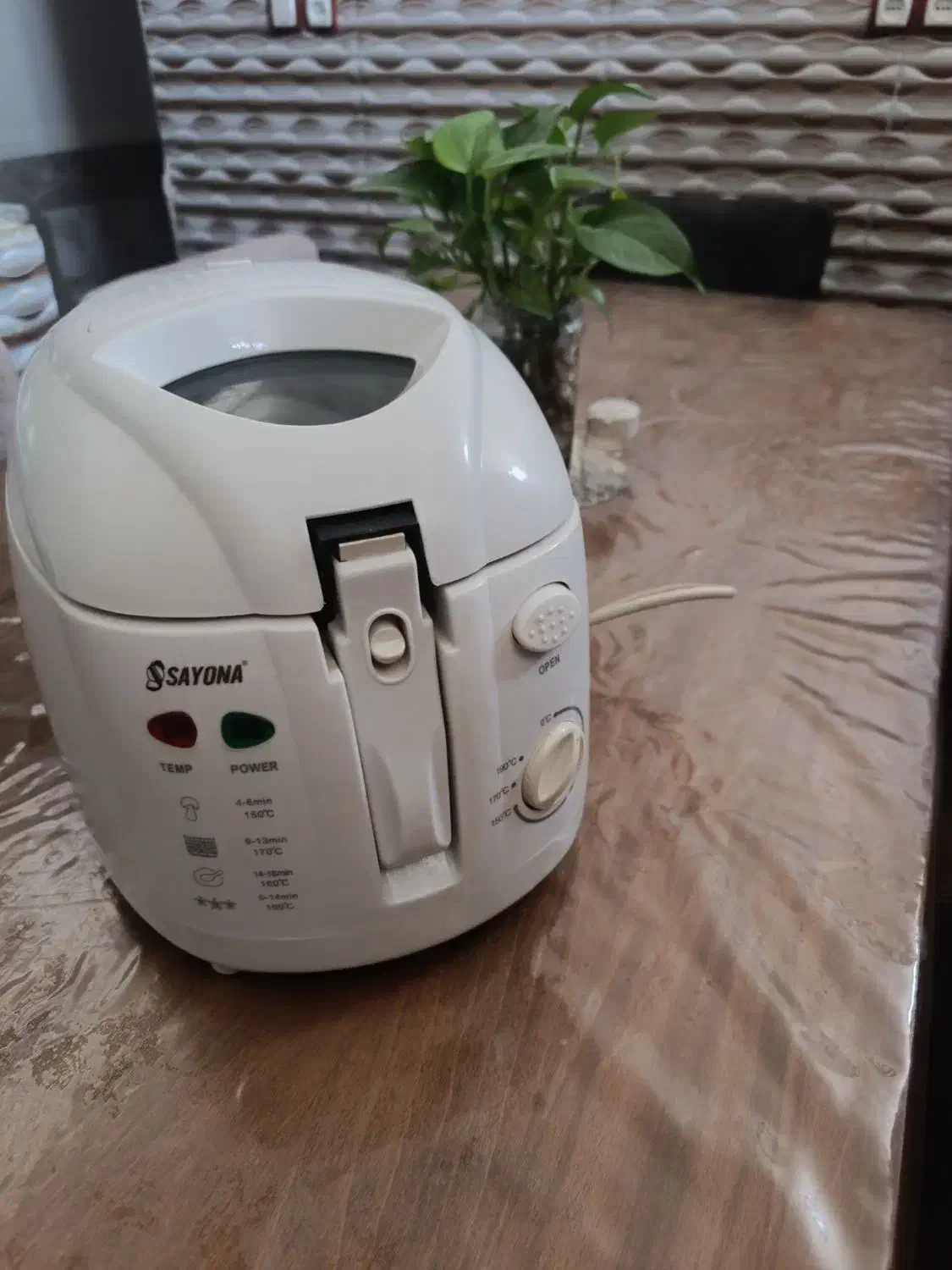 یک عدد سرخ کن|سایر لوازم برقی|زابل, |دیوار