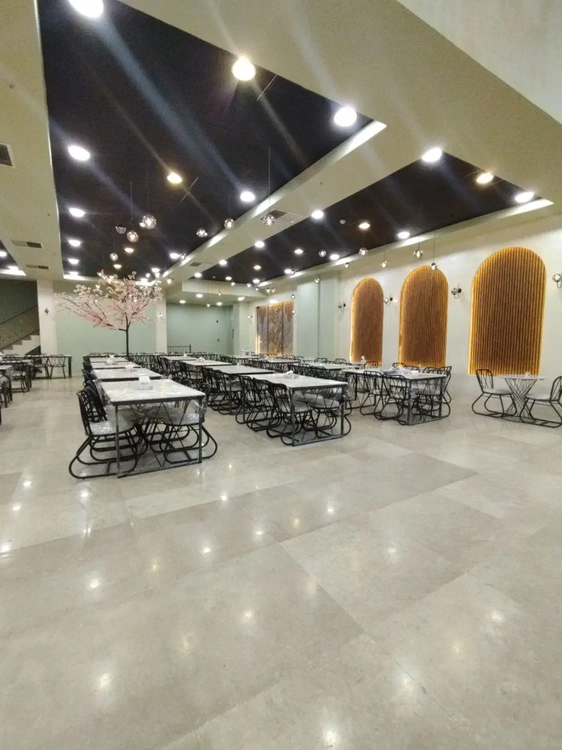 مجموعه پذیرایی مجلل شاهرخ|خدمات پذیرایی، مراسم|مشهد, پنجتن|دیوار