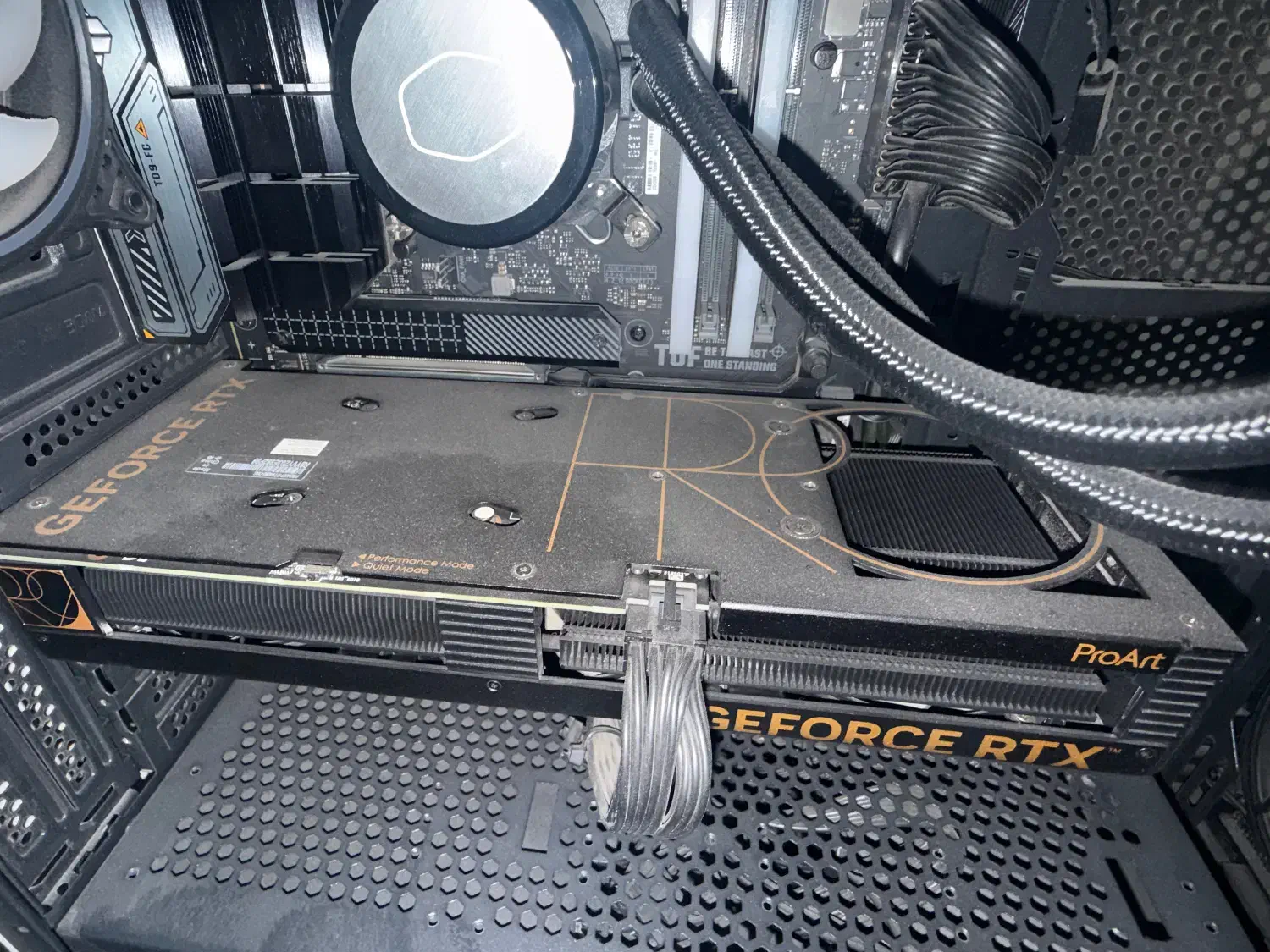 کارت گرافیک ۴۰۶۰ پرو ارت/ Proart 4060 8gig|قطعات و لوازم جانبی رایانه|تهران, اوقاف|دیوار