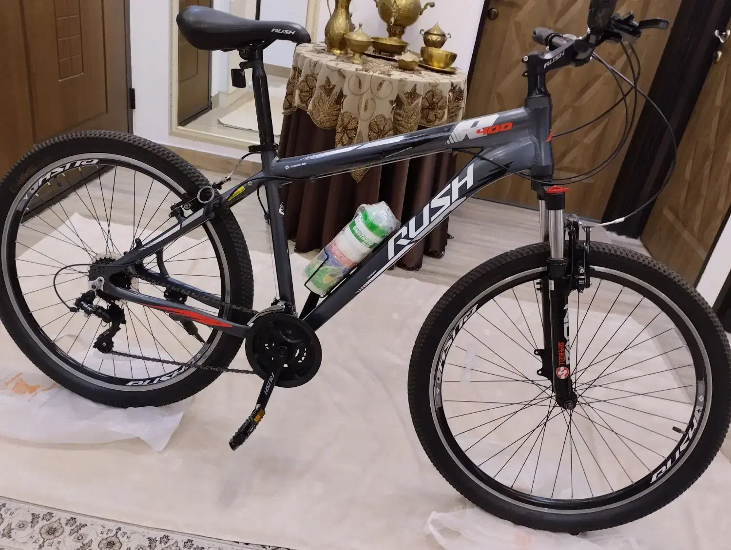 دوچرخه 27.5تنه آلومینیومی کمک قفلشو راش|دوچرخه، اسکیت، اسکوتر|رشت, منظریه|دیوار