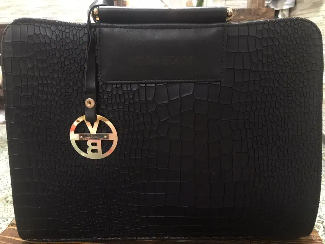 فروش کیف وگاز به قیمت باور نکردنی|کیف، کفش، کمربند|بهبهان, |دیوار