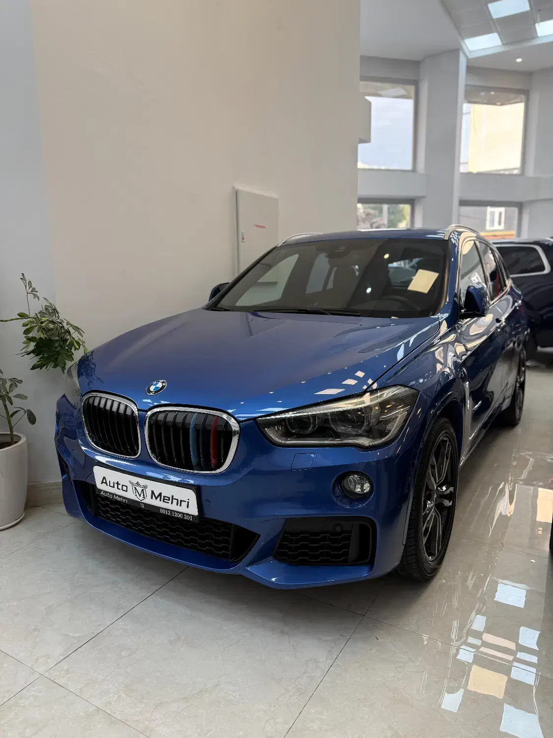 BMW x1مدل ۲۰۱۷|خودرو سواری و وانت|تهران, درختی|دیوار
