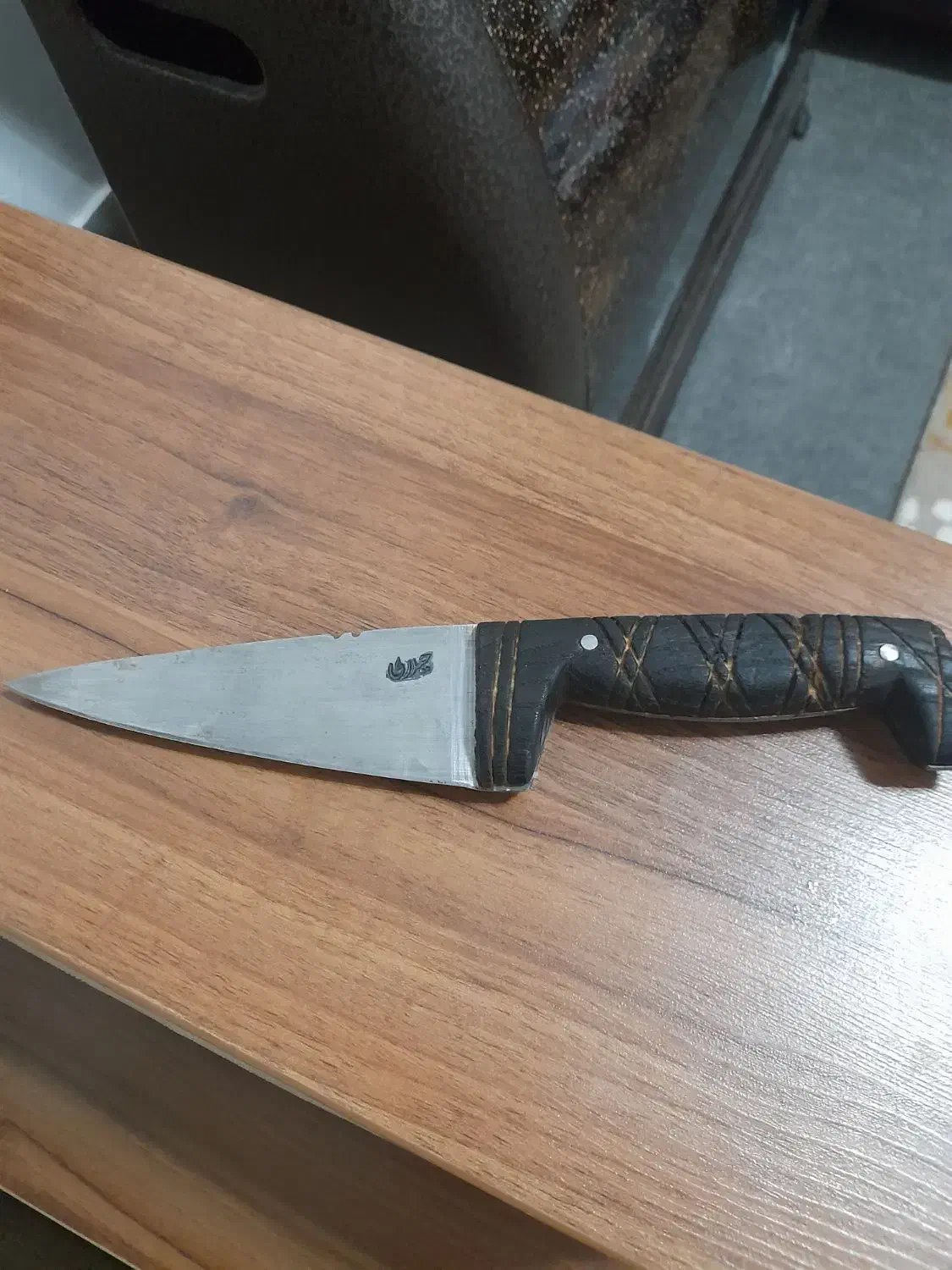 چاقو نوک تیز حیدری اصل|کلکسیون اشیاء عتیقه|شیراز, کوشک میدان|دیوار