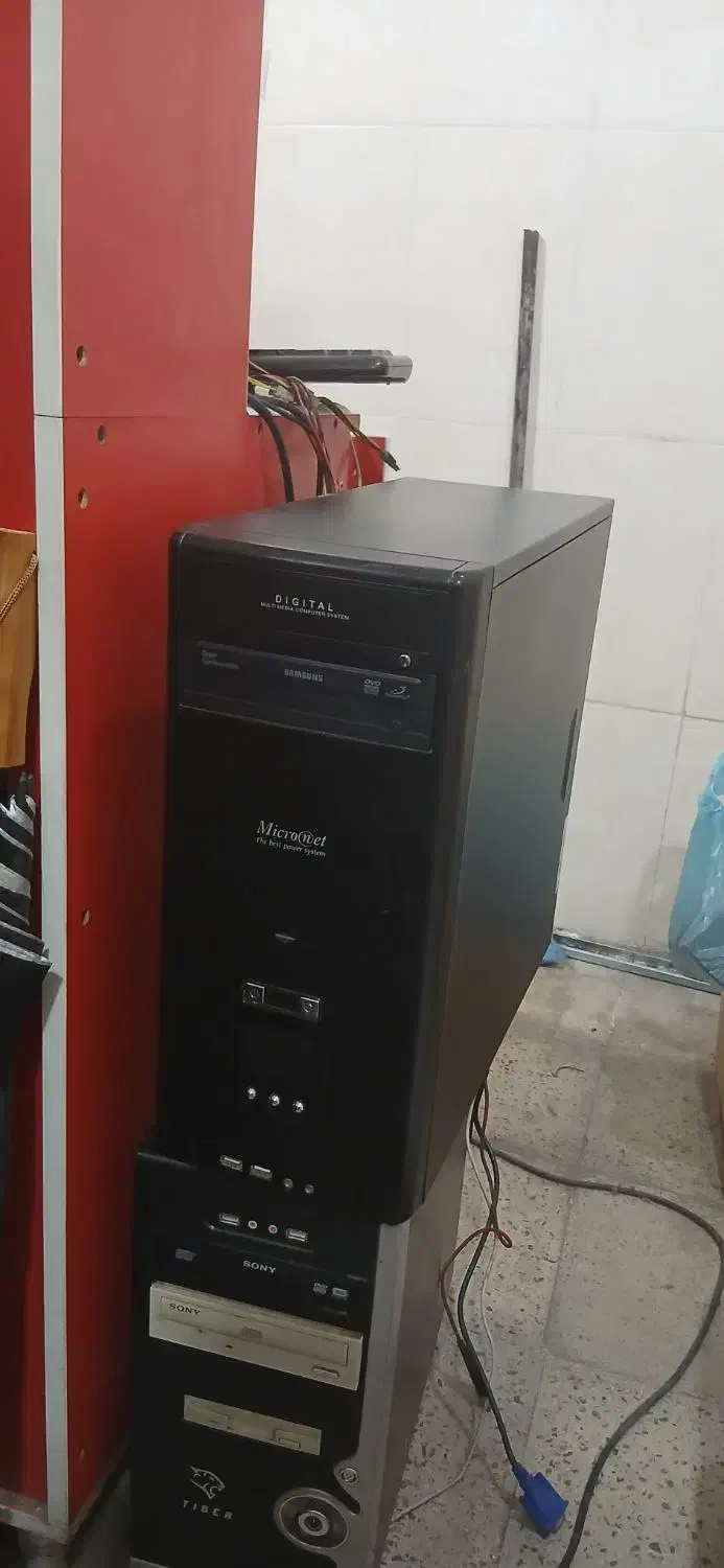 کیس|رایانه رومیزی|رشت, منظریه|دیوار