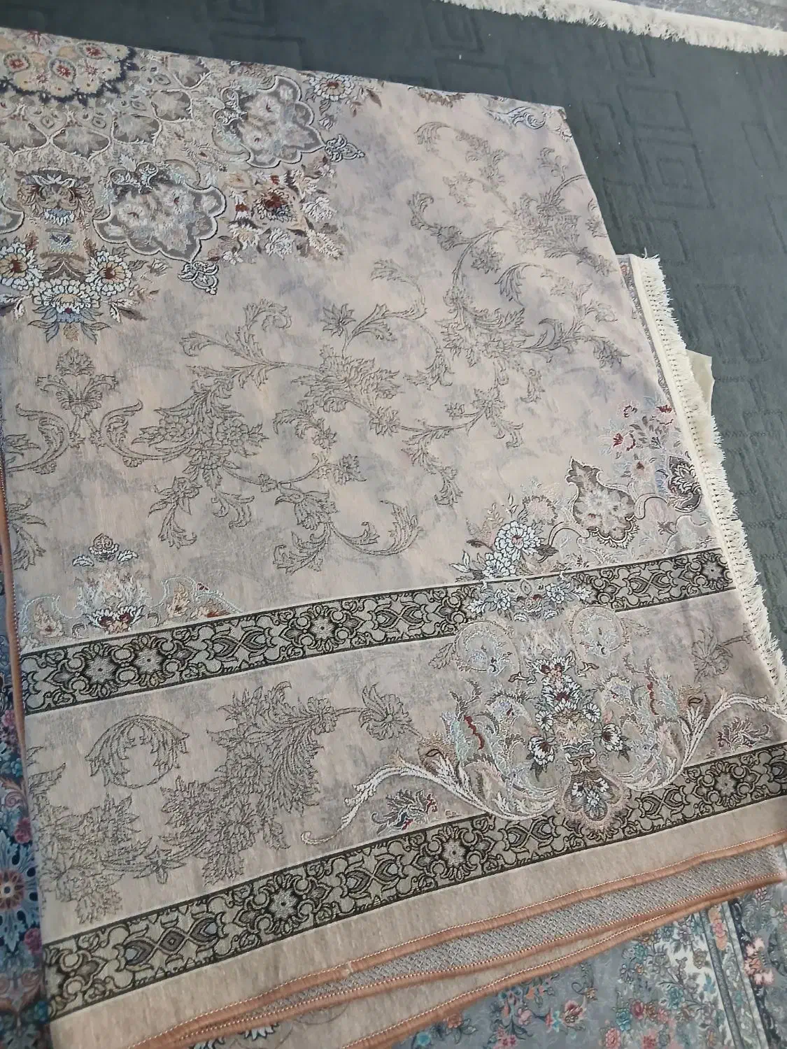 روفرشی|روفرشی|زنجان, |دیوار