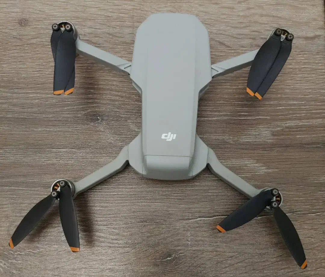 Dji mini 2 combo هلیشات مینی ۲ کمبو|دوربین عکاسی و فیلم‌برداری|تهران, نیروی هوایی (پیروزی)|دیوار