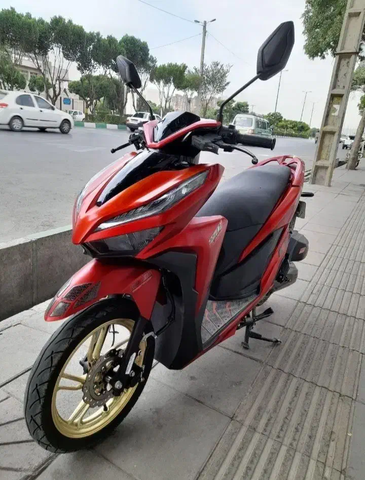 موتور کلیک|موتورسیکلت|اراک, |دیوار