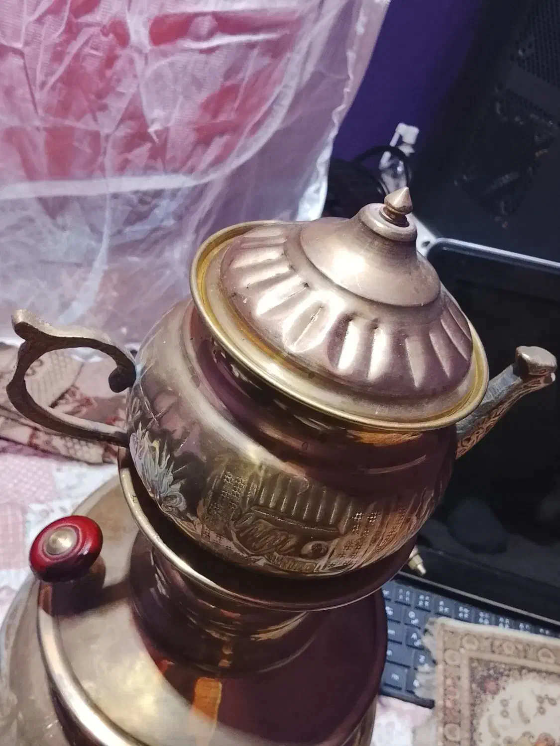 سماور قدیمی زغالی|کلکسیون اشیاء عتیقه|فردیس, دهکده|دیوار