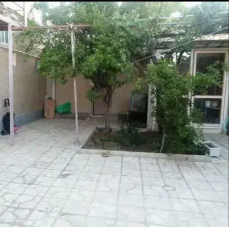 فروش ساختمان ویلایی دو طبقه که کاملا مجزا|فروش خانه و ویلا|زرندیه, |دیوار