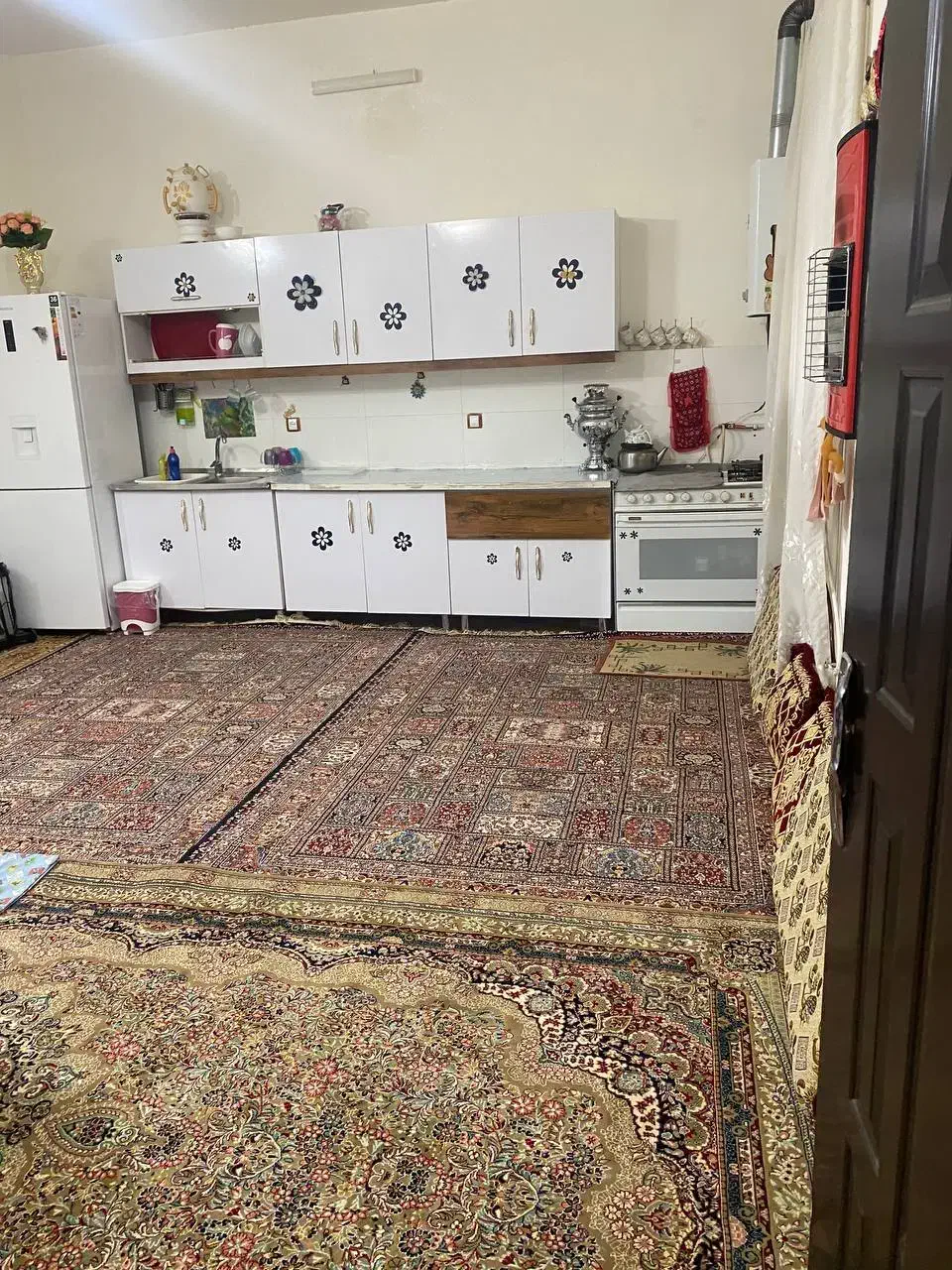 سوئیت باغ اجاره|اجارهٔ کوتاهمدت آپارتمان و سوئیت|طرقبه, |دیوار