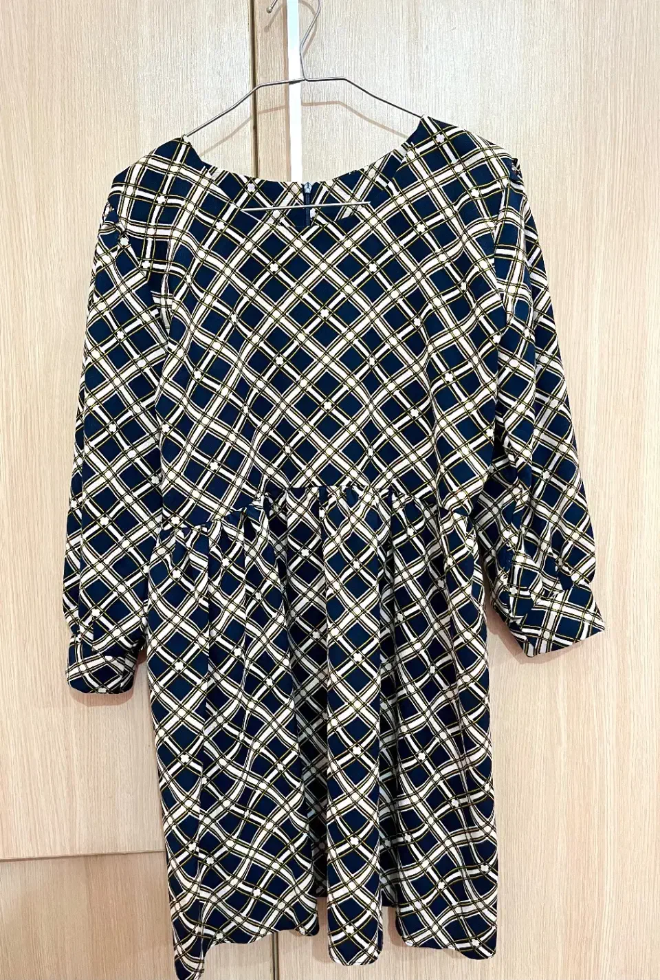 لباس و شلوار|لباس|بندر گناوه, |دیوار