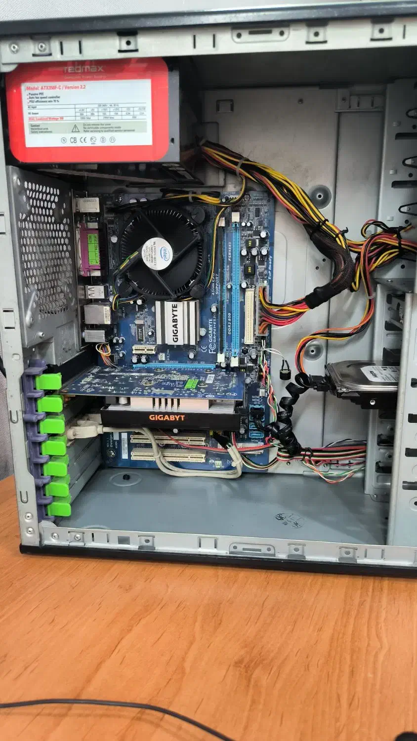 فروش کامپیوتر ddr2|رایانه رومیزی|شیراز, زند|دیوار