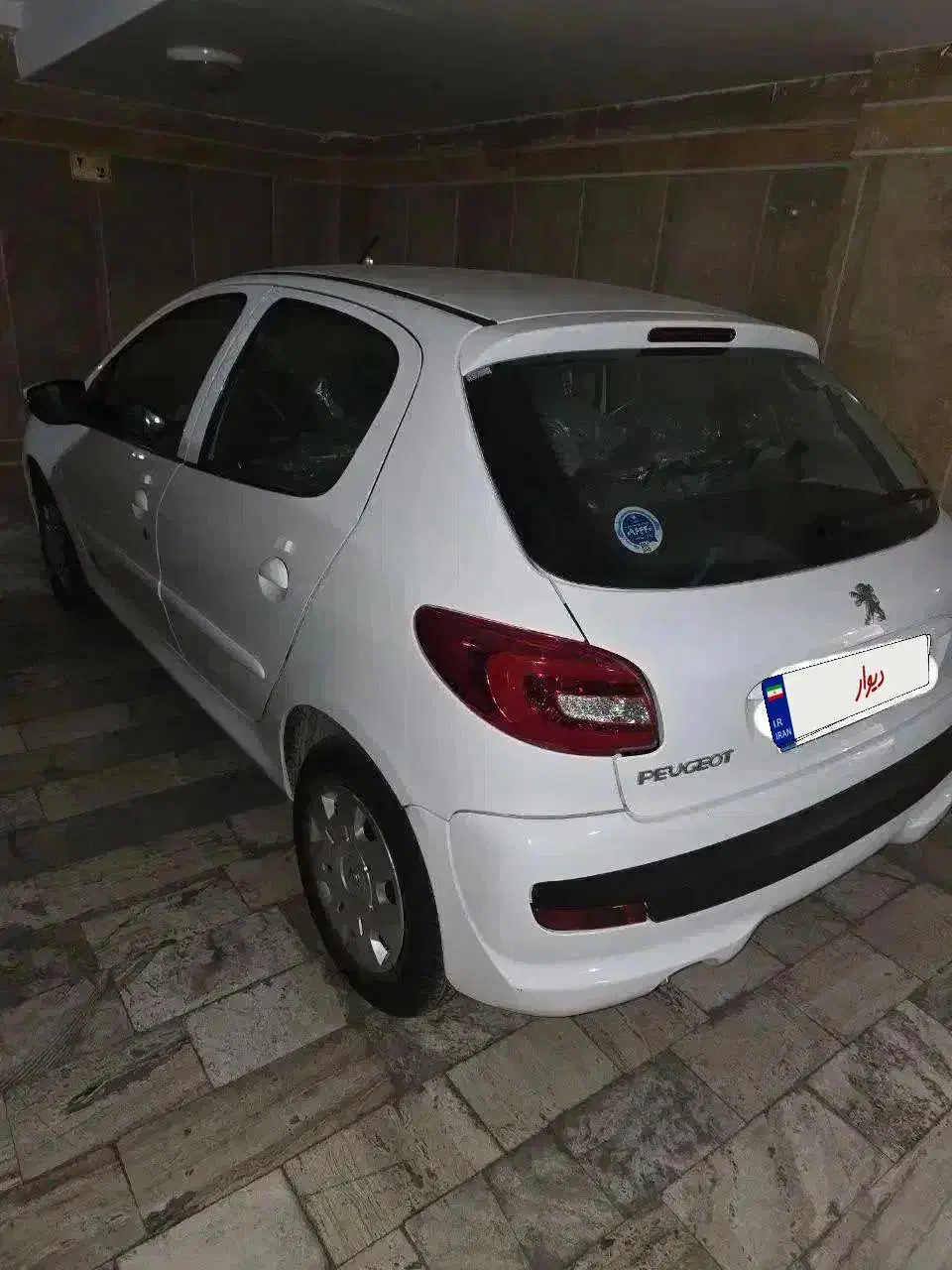 پژو207tu5mt|خودرو سواری و وانت|قم, زنبیل آباد|دیوار