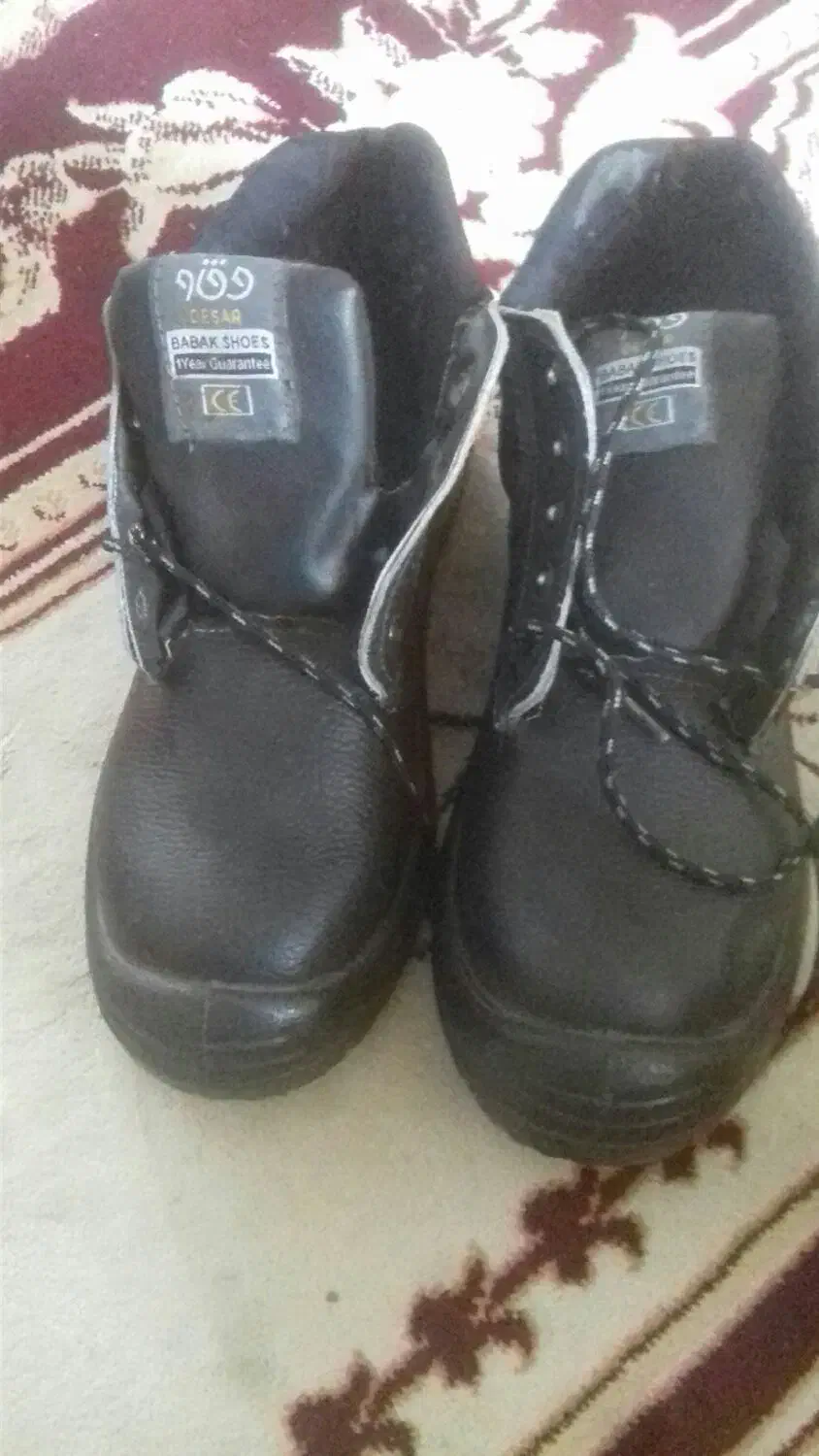 کفش ایمنی|کیف، کفش، کمربند|دهلران, |دیوار