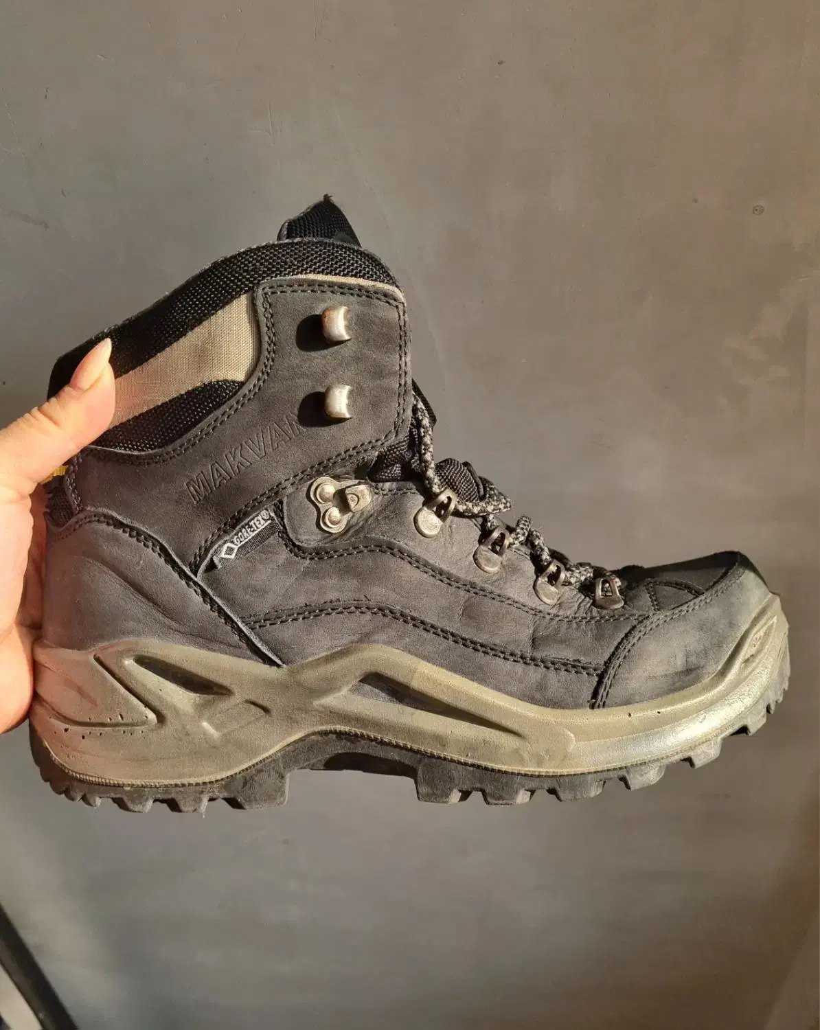 کفش کوهنوردی مکوان|کوهنوردی و کمپینگ|تهران, جوادیه تهرانپارس|دیوار