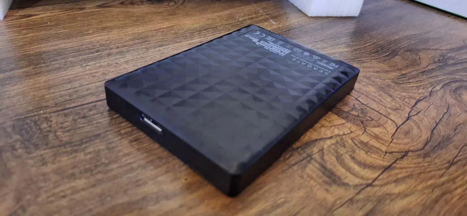 هارد اکسترنال یک ترا|قطعات و لوازم جانبی رایانه|مشهد, امیریه|دیوار