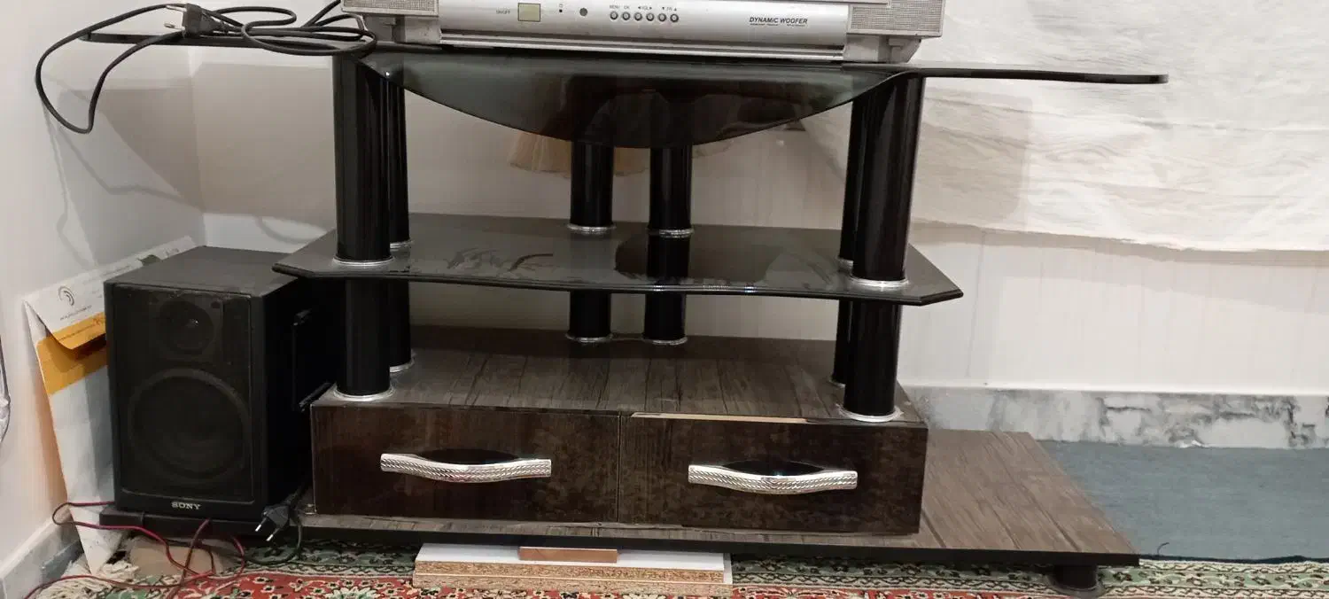 فروش چند وسایل خانه|تلویزیون و پروژکتور|تربت جام, میان جام|دیوار