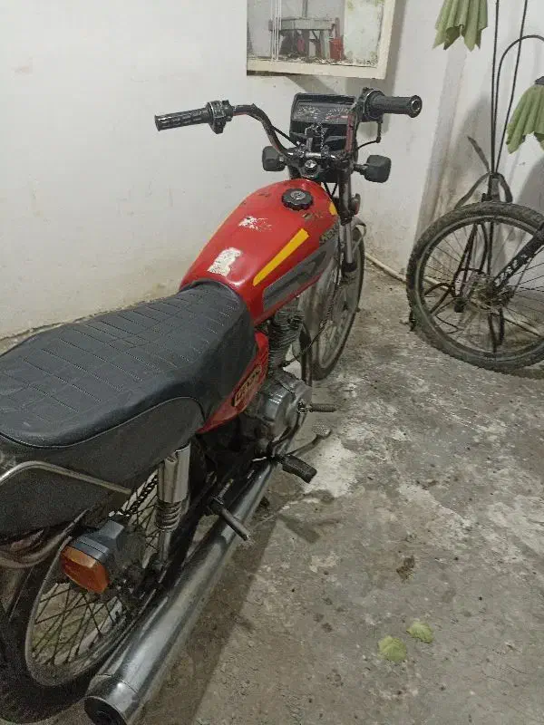 موتور|موتورسیکلت|نیشابور, باغ نو|دیوار