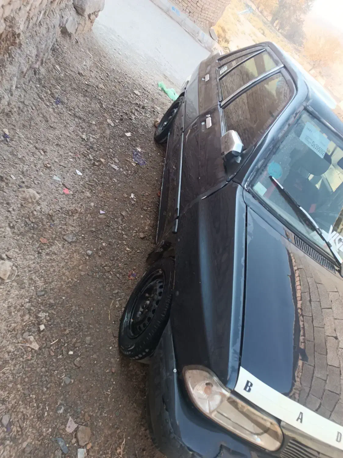 پراید مدل 84|خودرو سواری و وانت|ملک‌آباد, |دیوار