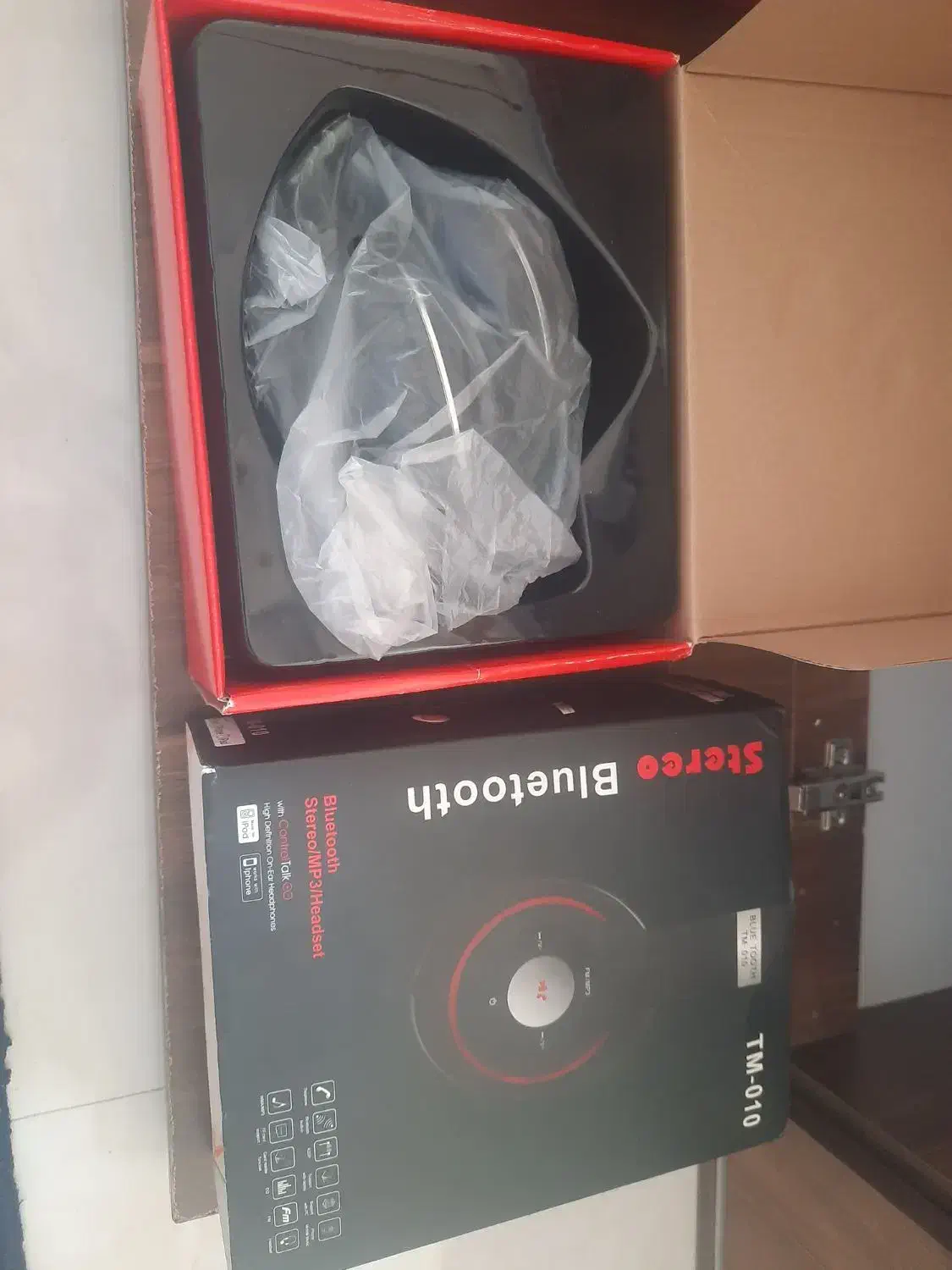 هدفون  بیتس|پخش‌کننده همراه|اندیشه, اندیشه فاز ۱|دیوار