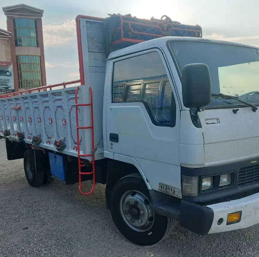 هیوندا ۸۴ بی رنگ|خودرو سنگین|کوهدشت, |دیوار