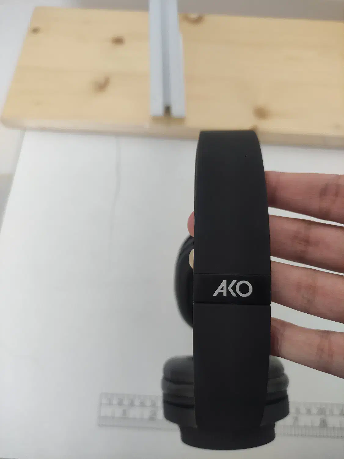 هدفون خیلی کم کار|لوازم جانبی موبایل و تبلت|مشهد, شریف|دیوار