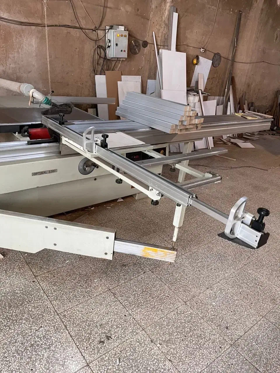 دستگاه برش ام دی اف|ماشین‌آلات صنعتی|اصفهان, فجر|دیوار