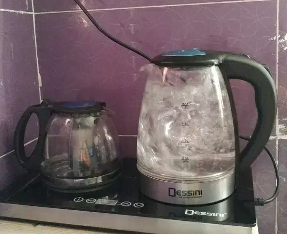 چای ساز برقی دیسنی مارک ایتالیا|سماور، چای‌ساز، قهوه‌ساز|کنارک, |دیوار