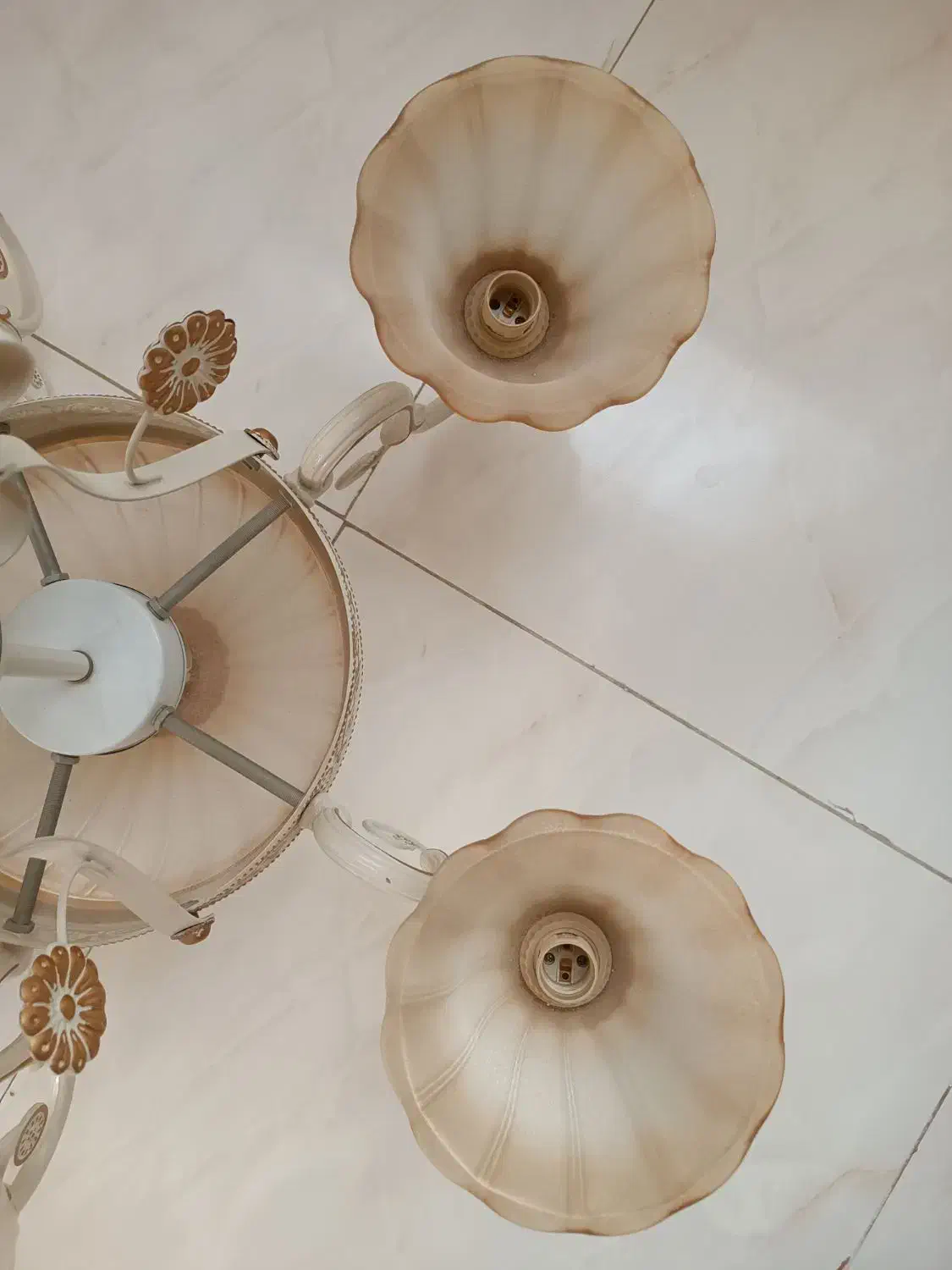 لوستر|لوستر و چراغ آویز|شاهین‌شهر, مخابرات (شهید بهشتی)|دیوار