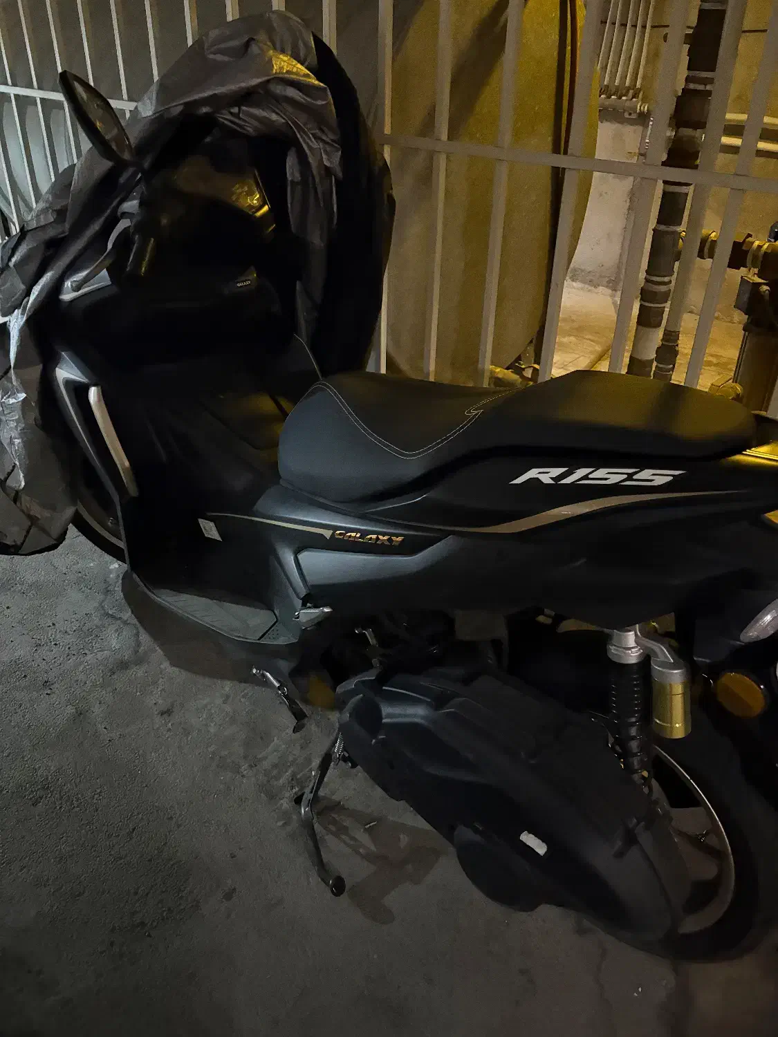 گالکسی نیرو موتور|موتورسیکلت|اصفهان, درب کوشک|دیوار