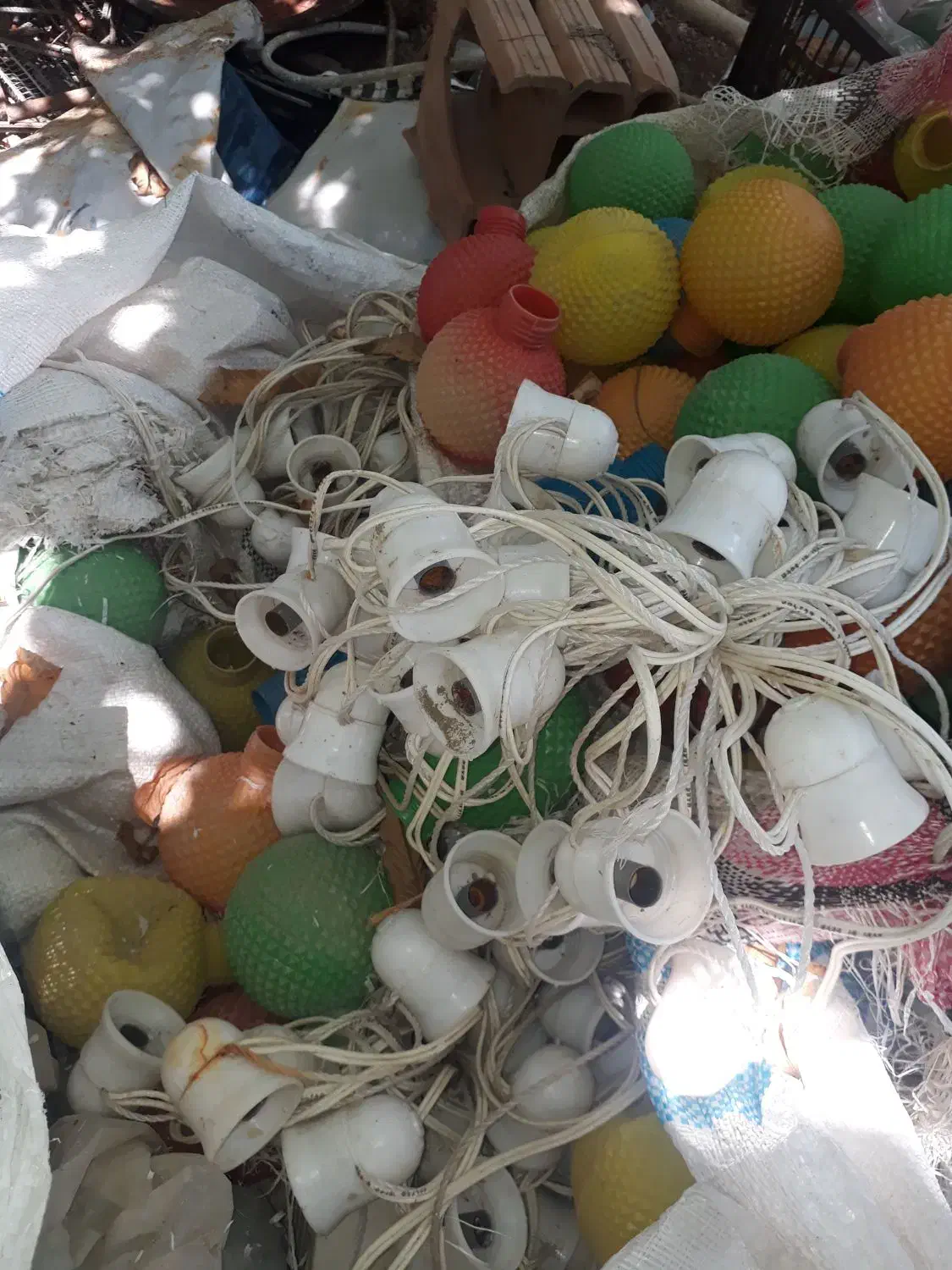 لامپ ریسه ای|ریسه و چراغ تزئینی|مرزن‌آباد, |دیوار