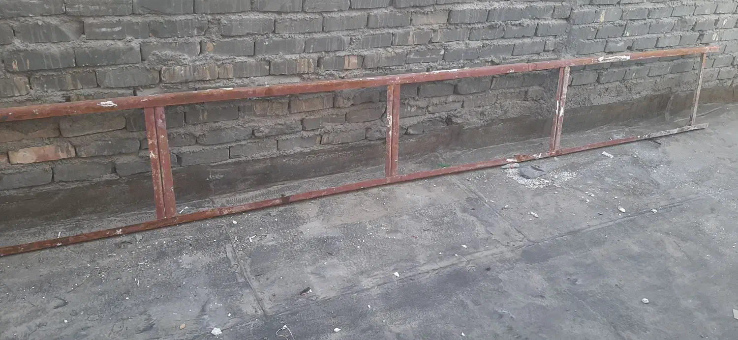 فرغون|ابزارآلات|تربت‌حیدریه, حسنی بالا|دیوار