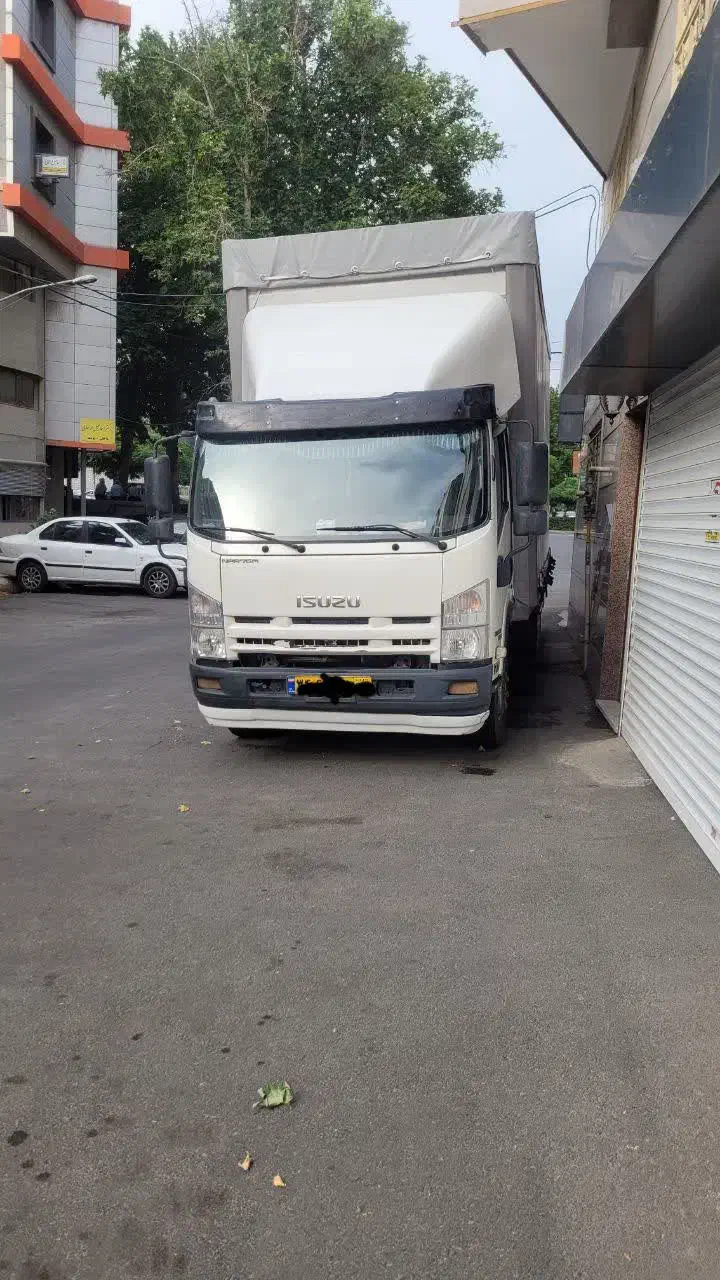 ایسوزو ۸ تن|خودرو سنگین|کرج, شهرک فهمیده|دیوار