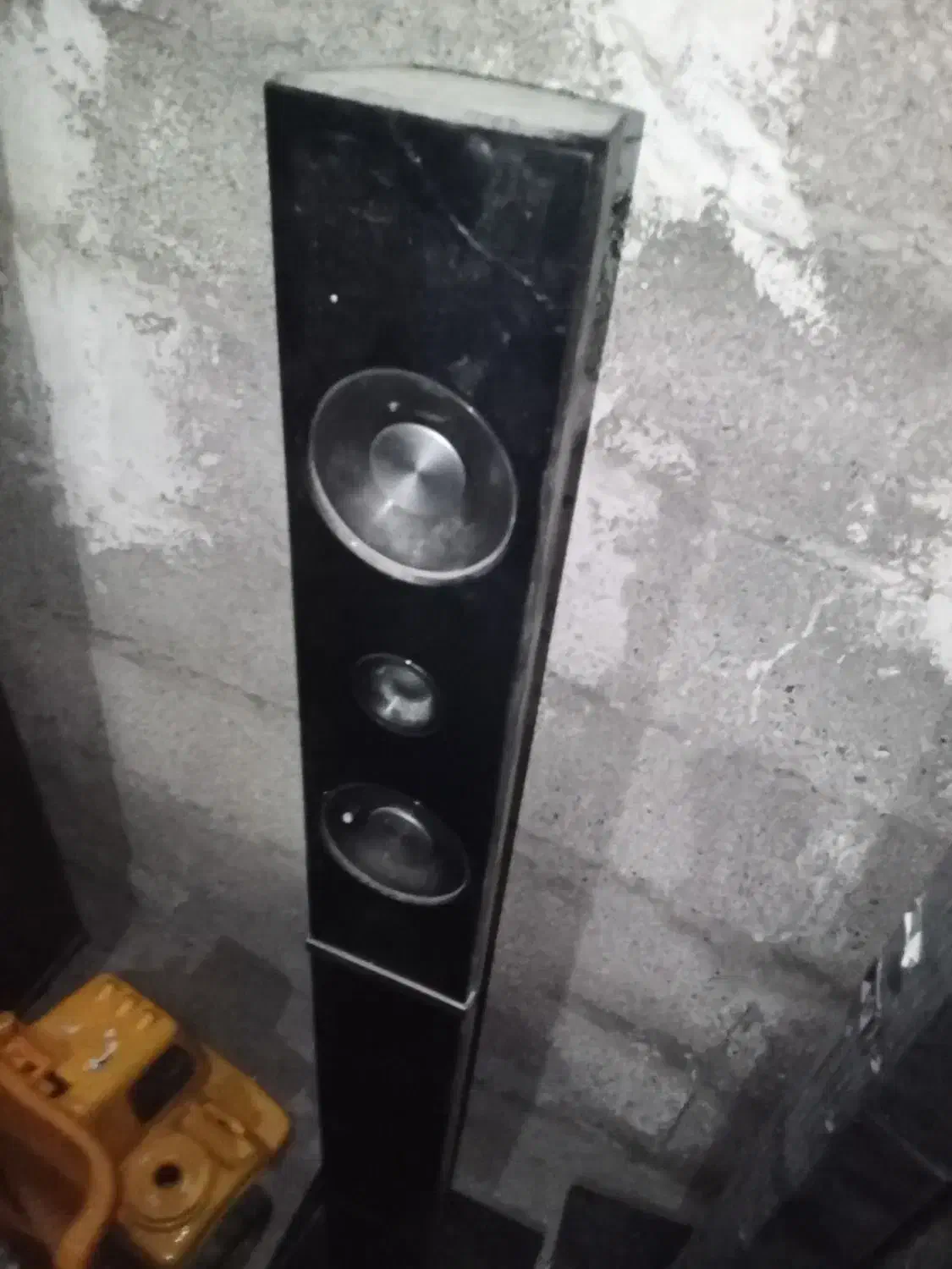 باند سالم|سیستم صوتی خانگی|رشت, حمیدیان|دیوار