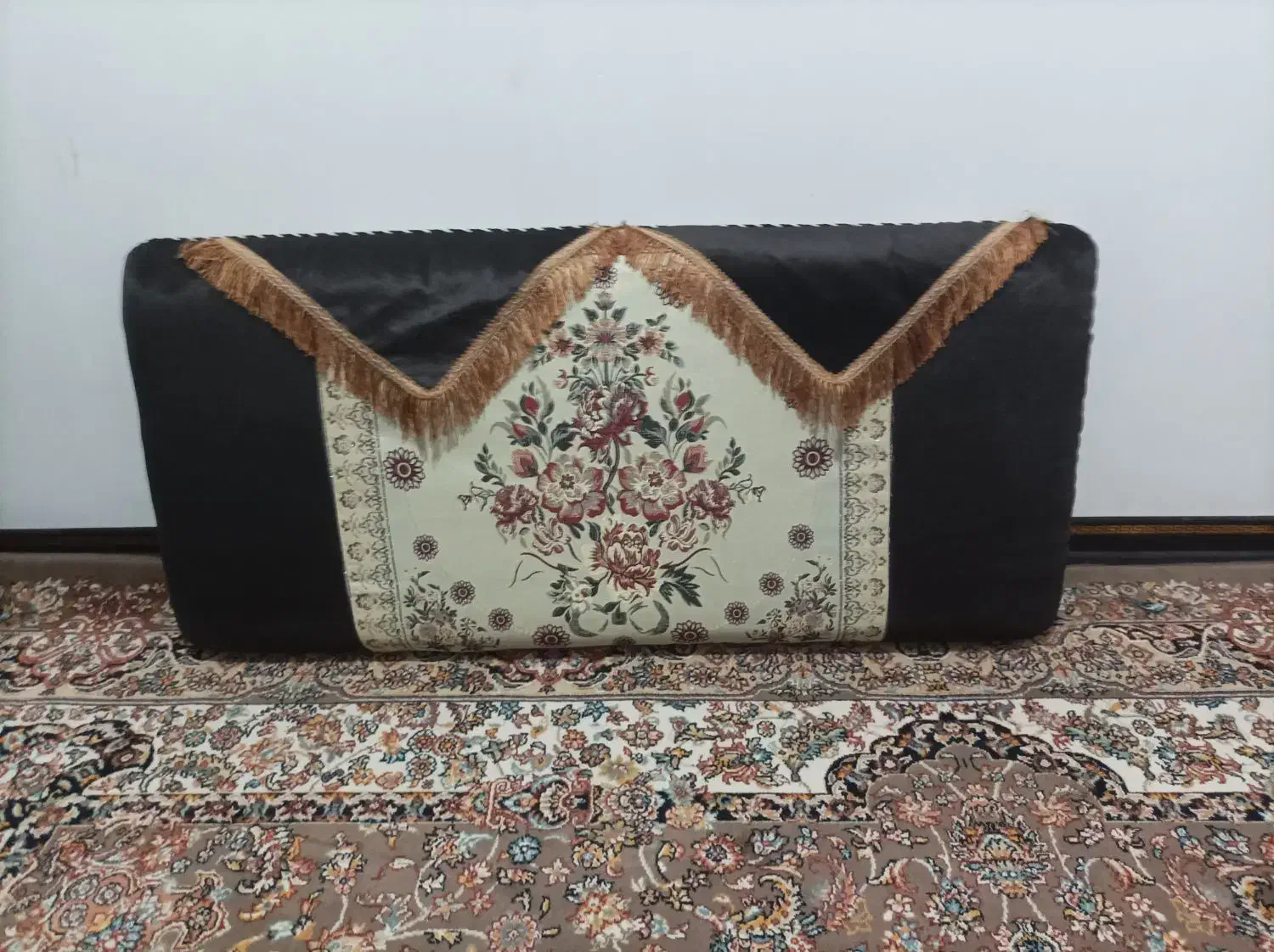 پشتی|پشتی|سرپل ذهاب, |دیوار