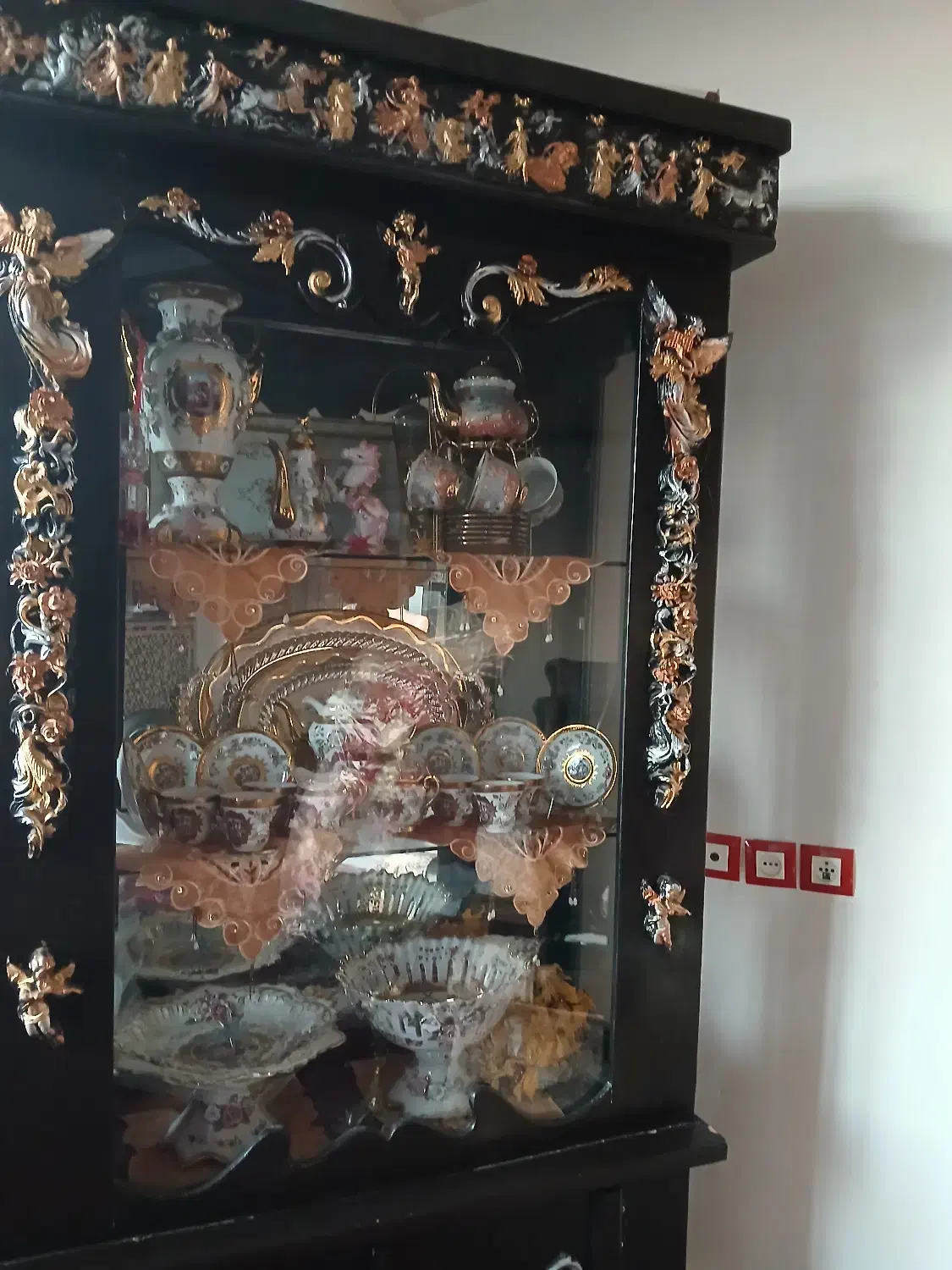 بوفه|بوفه، ویترین، کنسول|فیروزآباد (آذربایجان), |دیوار