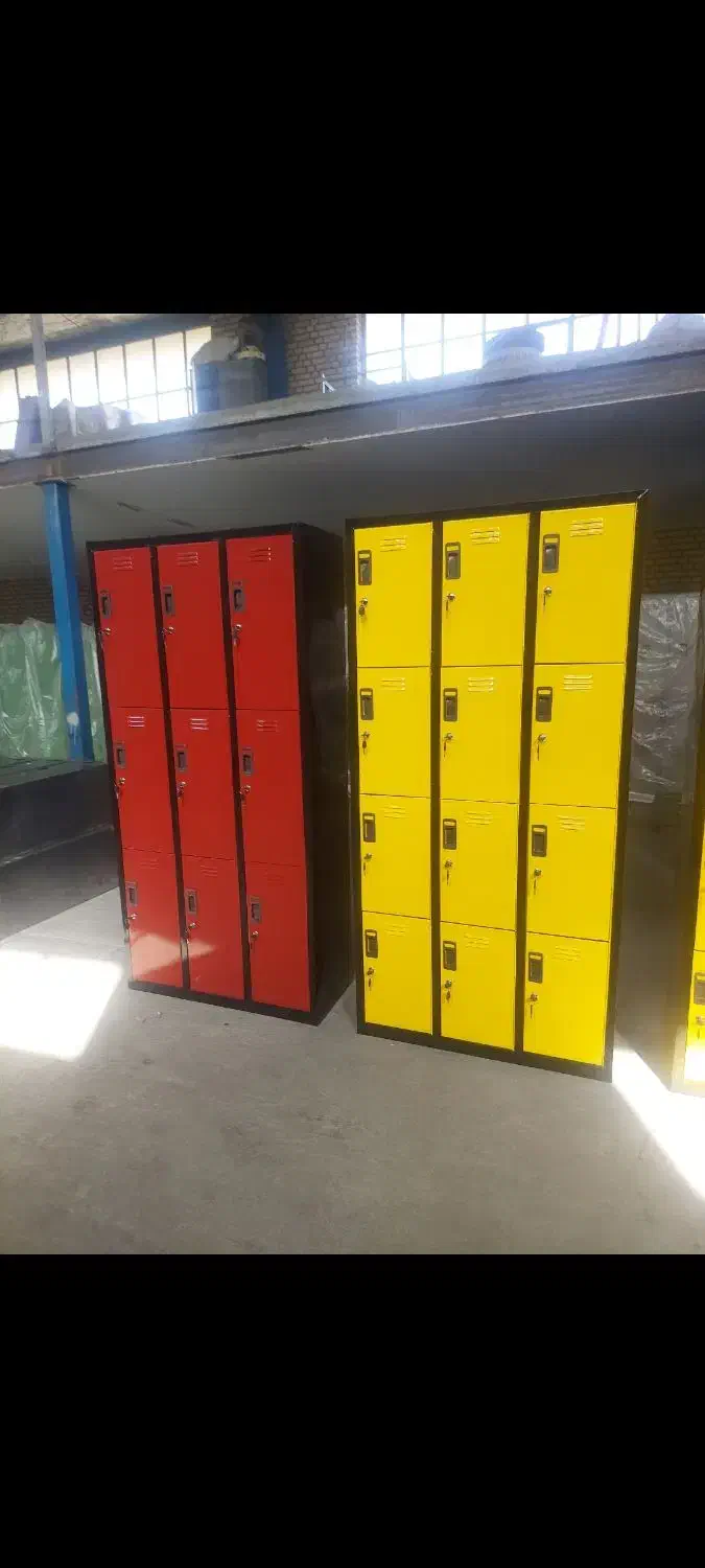 کمد فلزی کمد باشگاهی جاموبایلی صندلی انتظار|جاکفشی، کمد، دراور|کرج, گلشهر|دیوار